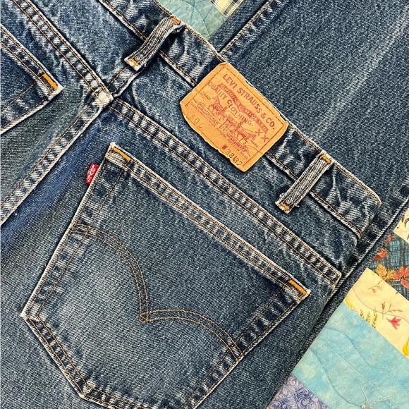 Vintage Levi’s 505 Jeans - Picture 3 of 7